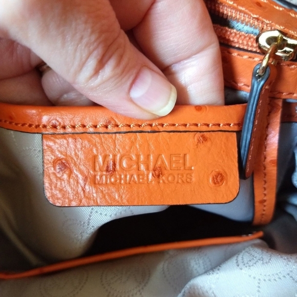 Michael Kors Ostrich-Embossed Hamilton Tangerine East/West Tote Leather Handbag - Picture 4 of 11